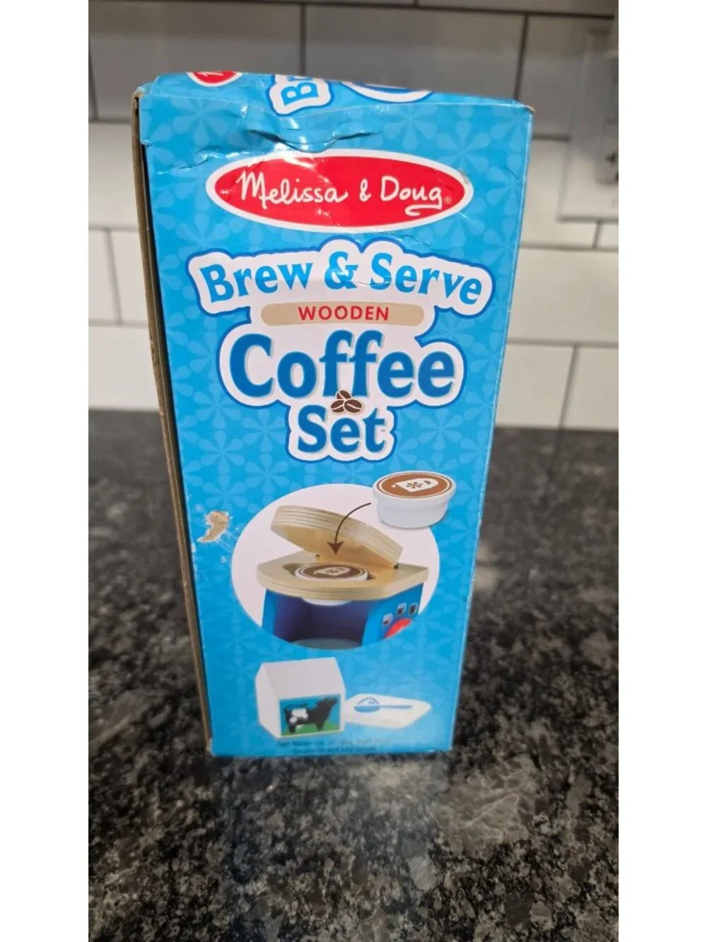 MELISSA AND DOUG BREW AND SERVE COFFEE BARISTA WOODEN PLAY KITCHEN FAKE FOOD SET